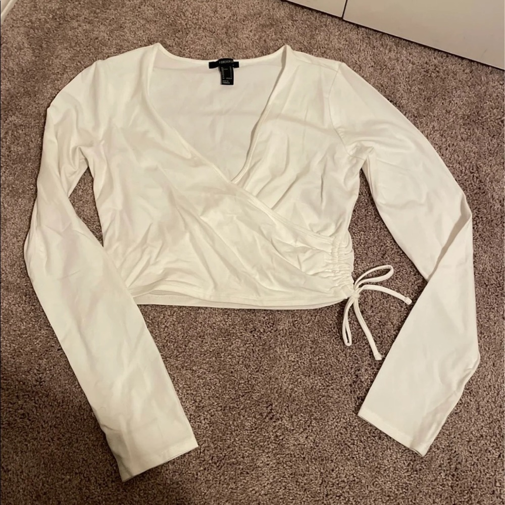 White Long sleeve Crop